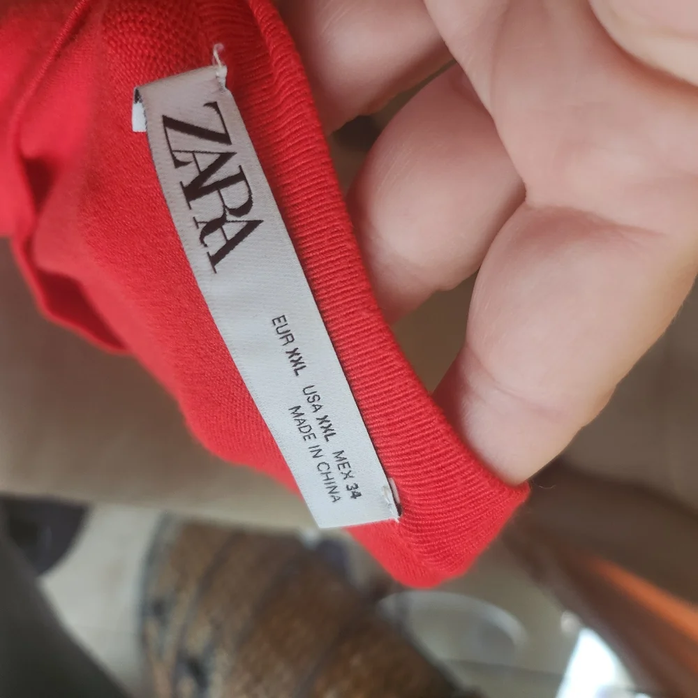 Zara sweater size XXL